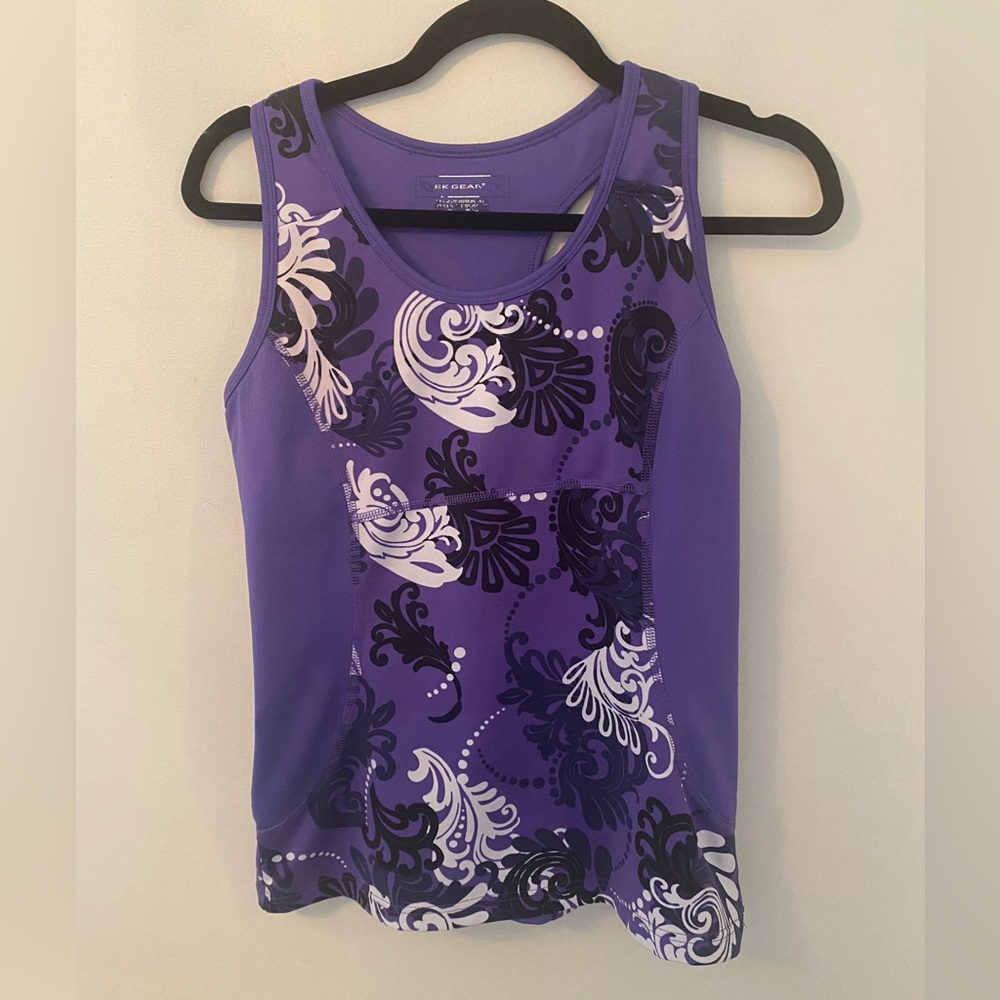 - Tek Gear Women’s Athletic Tank-w Racer Back- Sz M